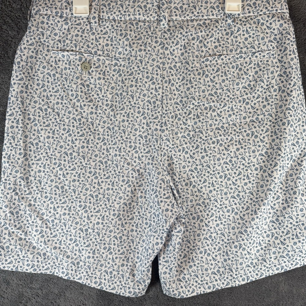 PGA Tour Mens Golf Shorts White Blue Sailboat Summer Print Size 36 SU37999 - Picture 6 of 7